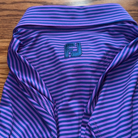 FootJoy Golf Shirt - Picture 5 of 6